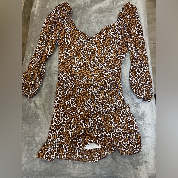 Lilly Pulitzer Lila Long Sleeve Faux Wrap, Leopard print - Picture 2 of 3